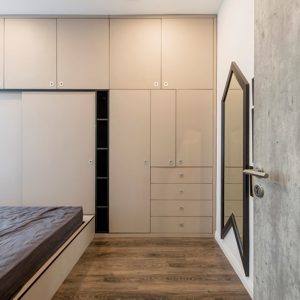 Cửa tàng hình - TH004