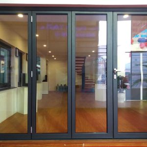 Cửa nhôm Châu Âu - CA002